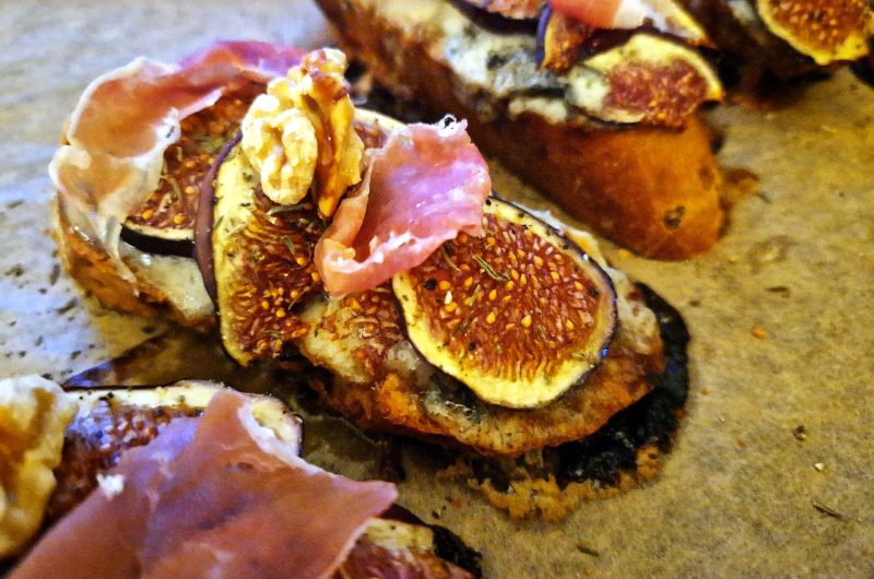 Feigen Crostini