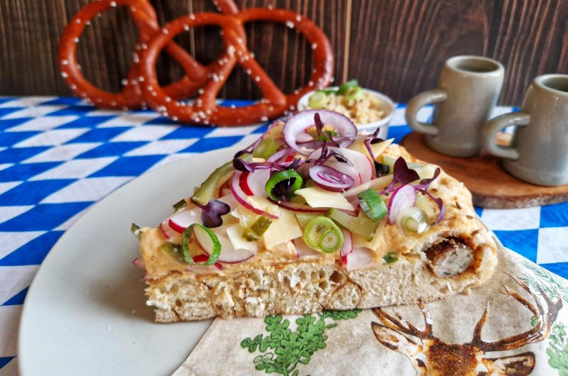Wiesn-Brotzeittorte